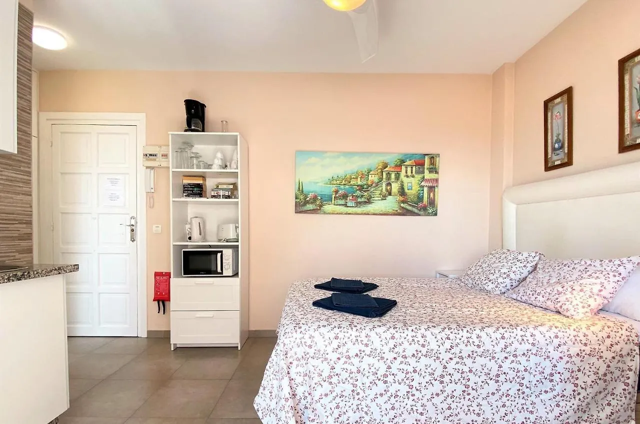 Mariposa Studio Casasol Nerja